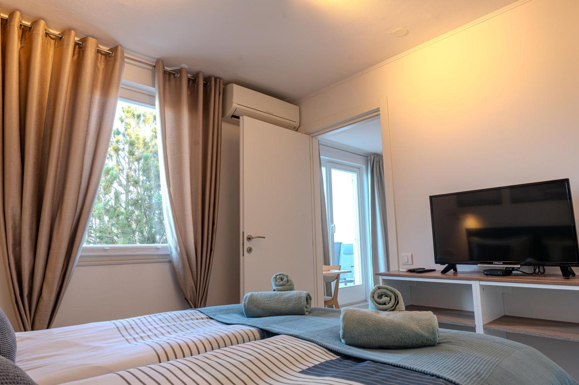 Villa Yadranka With Sea View Strunjan Eksteriør bilde
